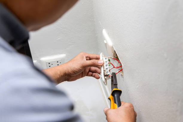 Best Electrical Contractors for Businesses  in Nevada, IA